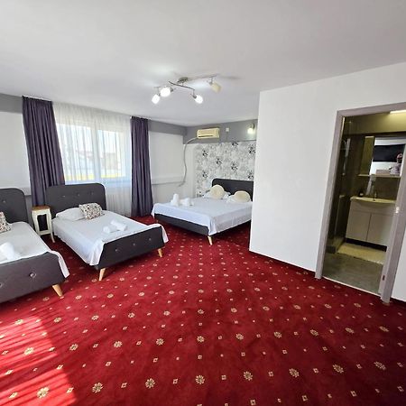 Bon Ton Residence Drobeta Turnu Severin Buitenkant foto