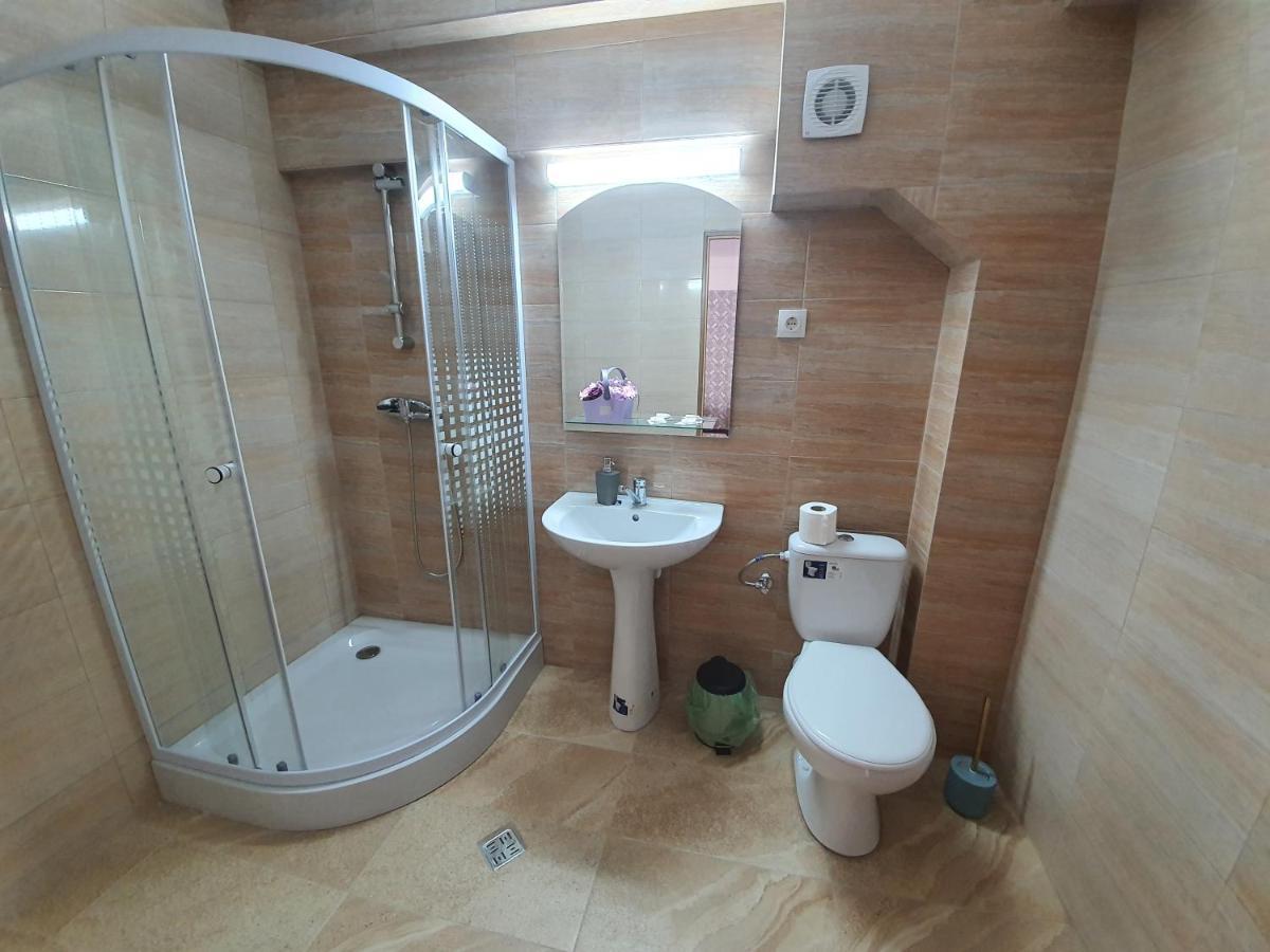 Bon Ton Residence Drobeta Turnu Severin Buitenkant foto